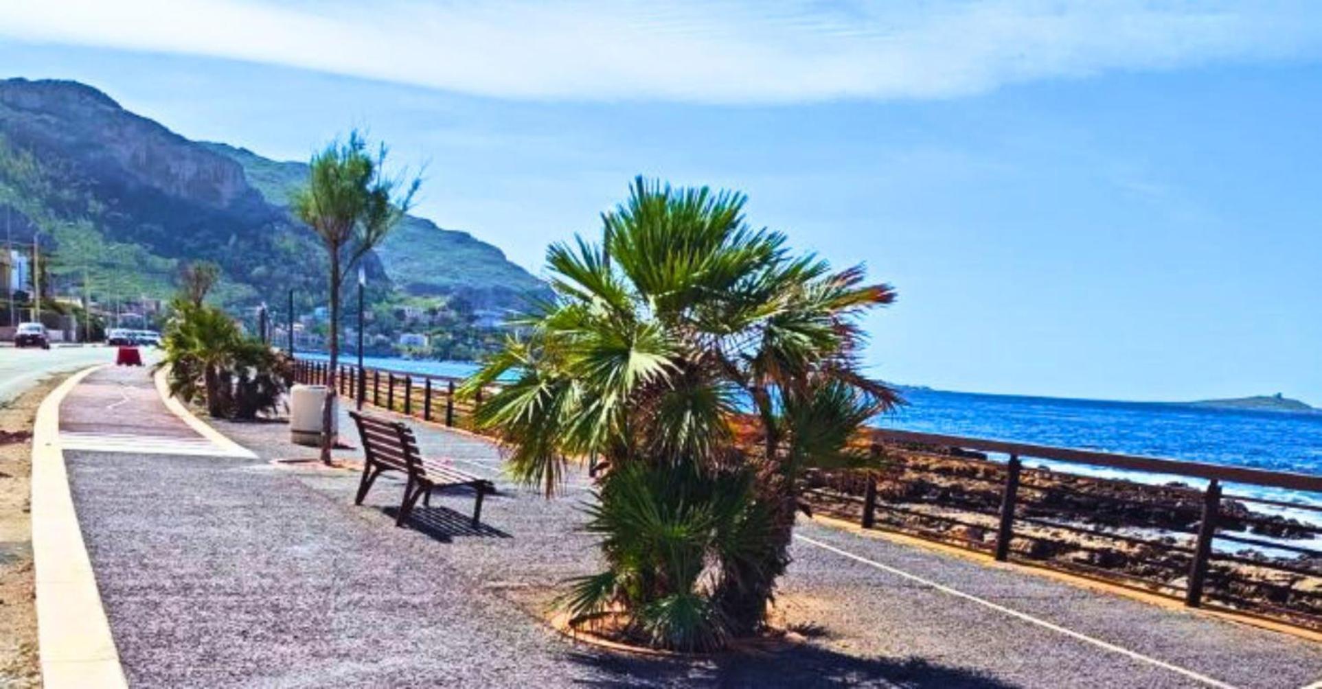 Ferienwohnung - Palermo - Sferracavallo Sul Mare Exterior foto